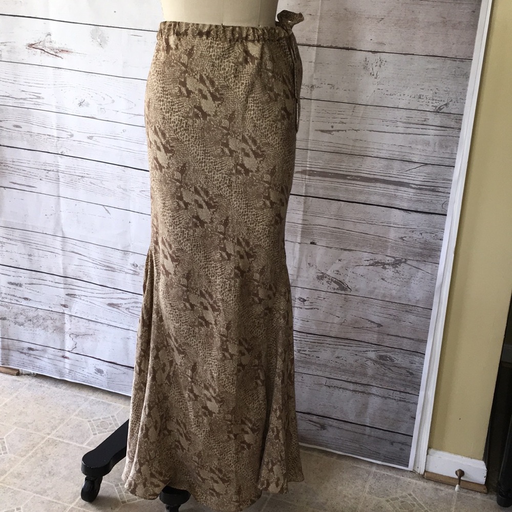 HAUTE HIPPIE NWOT BIAS CUT REAL SILK MAXI SKIRT BADAZZ - Picture 6 of 16